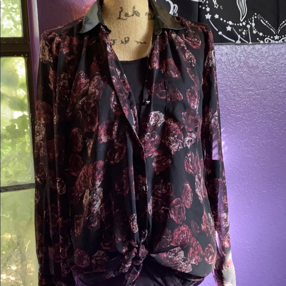 Rock & Republic Medium Black Red Rose Sheer Blouse